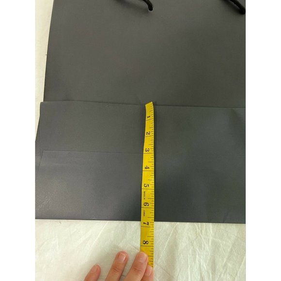 Gucci Reusable Paper Shopping Bag Gift Rope Handle Black 14" x 19" x 6.6" - Picture 4 of 9